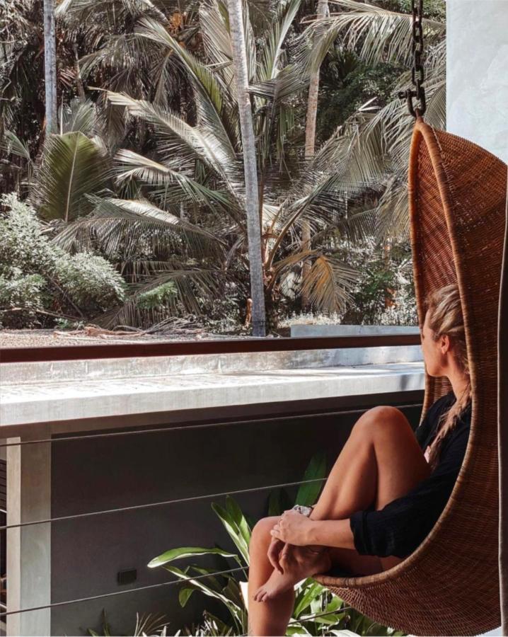 The Salty Pelican Yoga & Surf Retreat Dikwella Exterior foto